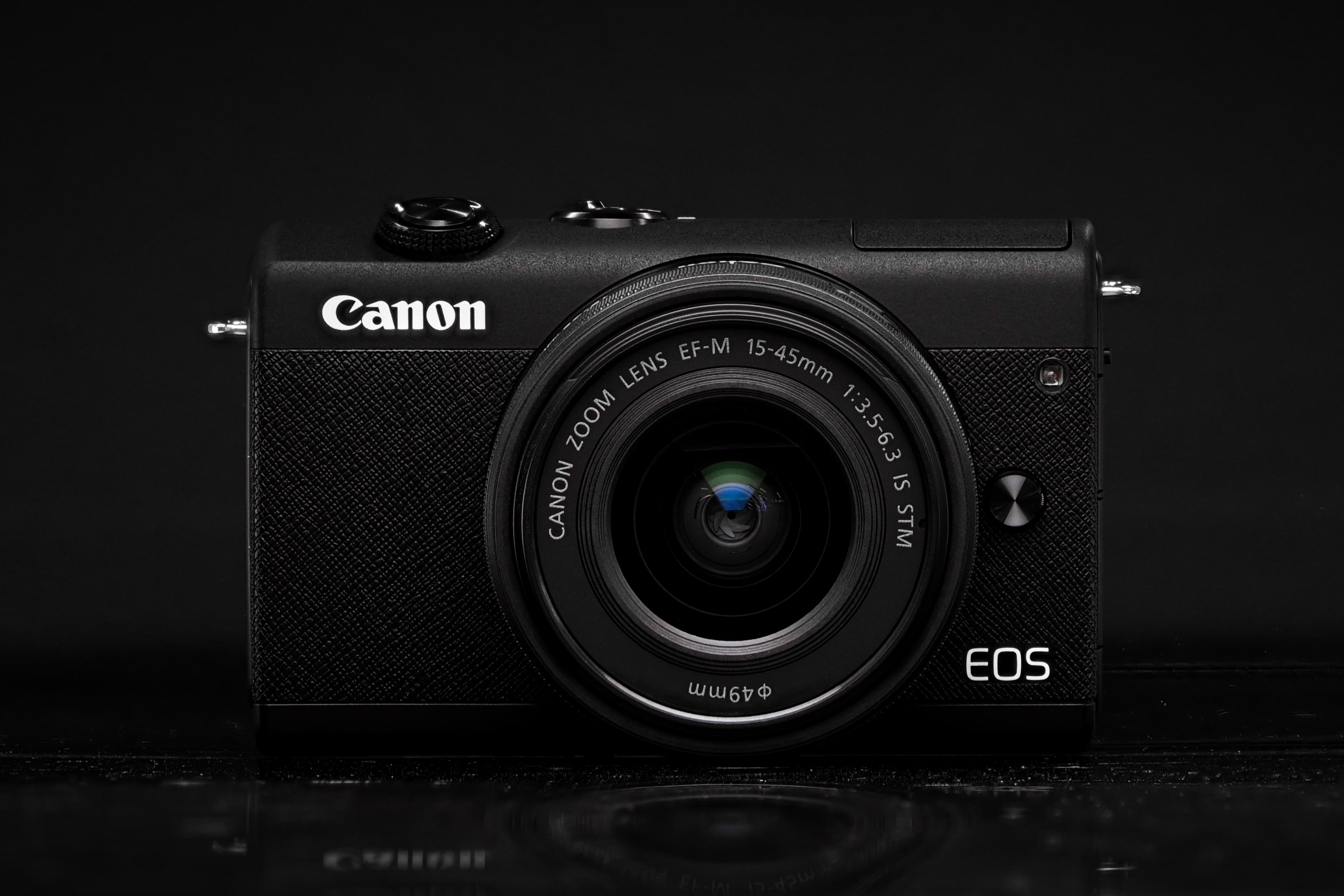 Cover Image for Exploring the Canon EOS M200: A Compact and Affordable Mirrorless Camera